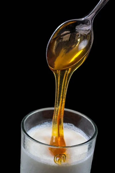 Honey Dripping Spoon Yogurt — Stock Photo, Image