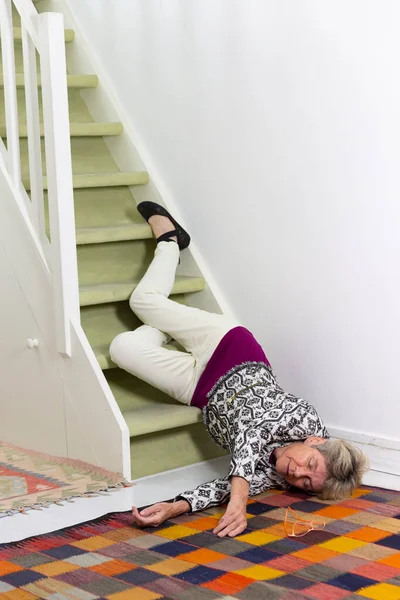 Elderly Woman Who Has Fallen Stairs — Stockfoto