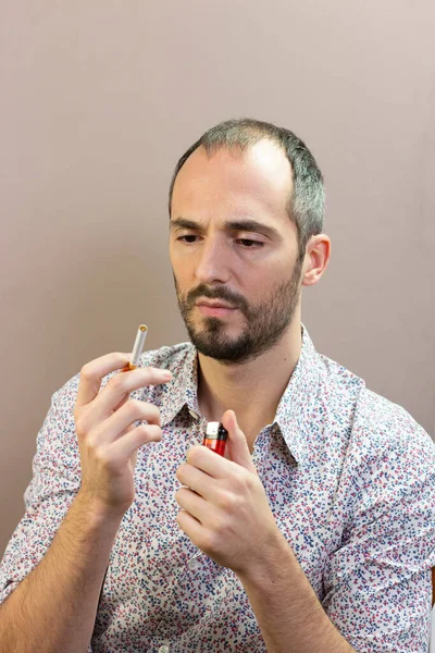 Man Who Tempted Smoke Again Having Given Smoking —  Fotos de Stock