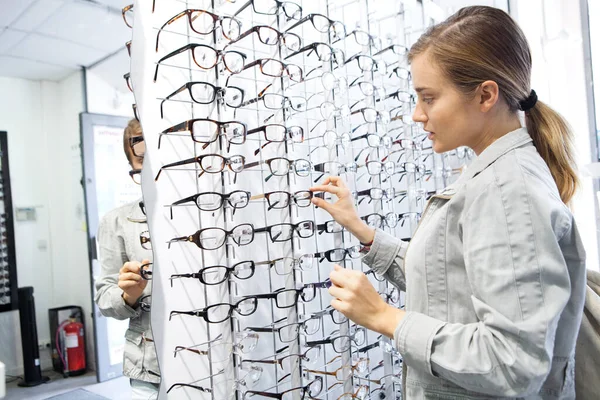Optician Woman Conceptual Photo — Stock fotografie
