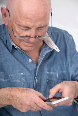 Komuta sizde bir smartphone kullanarak.