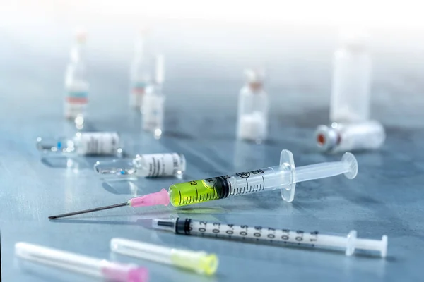 Vial Bottles Syringes — Stok fotoğraf