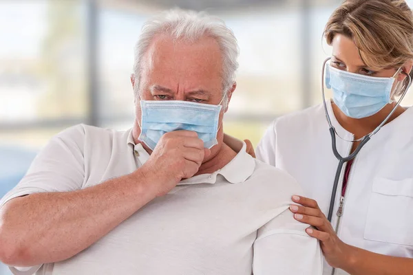 Doctor Patient Wearing Mask — Stock Photo, Image
