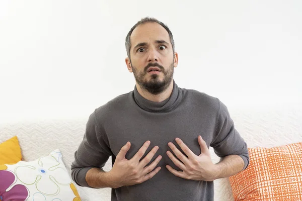 Man Having Difficulty Breathing — Stockfoto