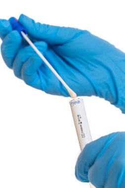 laboratuvar iş yeri biyoteknoloji araştırma için. DNA analiz üzerine beyaz
