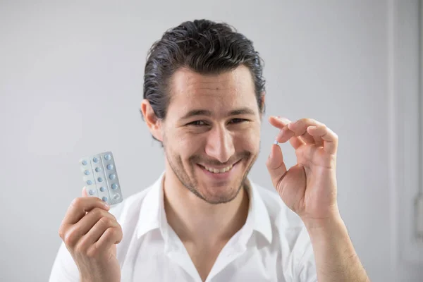 Man Taking Contraceptive Pill — Foto Stock