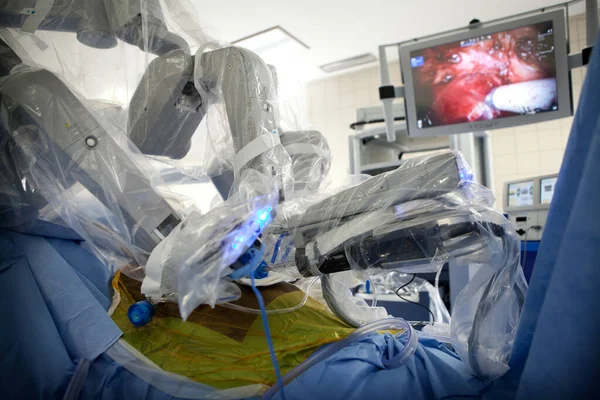 Урологическое Отделение Больницы Выполняющее Простатэктомию Помощью Робота Хирурга — стоковое фото