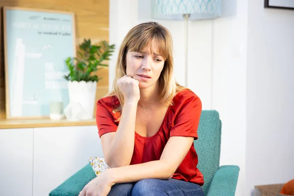 Woman Looking Depressed — Stockfoto