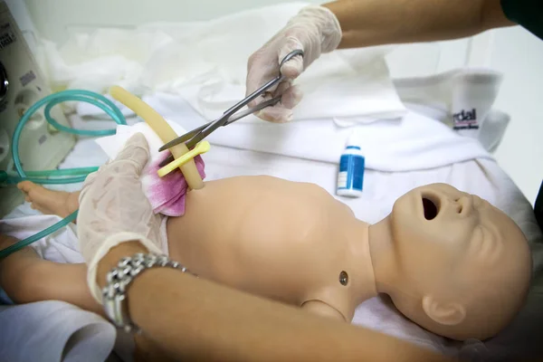 Simulation Session Mannequin Aiming Reproduce Very Realistic Clinical Situations — Stockfoto