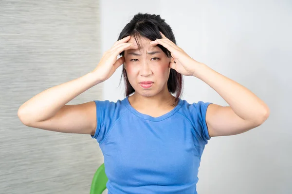 Asian Woman Having Sinusitis — Stockfoto