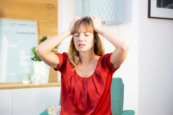 Woman Migraine — Stockfoto