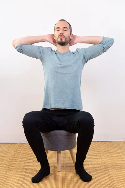 Man Carrying Out Relaxation Techniques — Stock fotografie