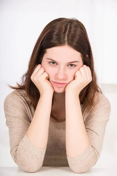 Sulky Teenager Close Portrait — Foto Stock