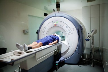 MRI or magnetic resonance imaging of the skull.