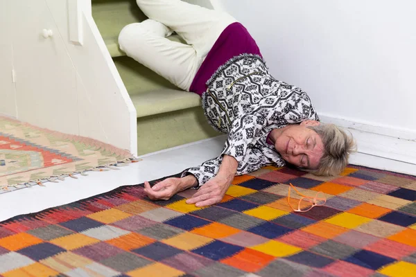 Elderly Woman Who Has Fallen Stairs — Stock Photo, Image
