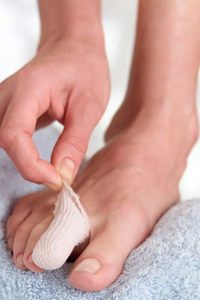 Toe or finger sleeve protects the extremities and ingrown toenails.