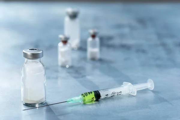 Syringe Placed Medicine Bottle — Stok fotoğraf