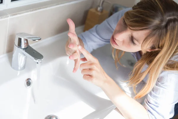 Woman Suffering Contamination Ocd Obsessive Hand Washing — 图库照片