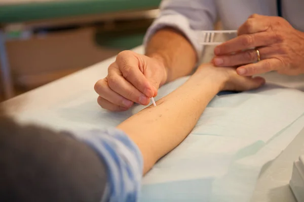 Allergological skin tests carried out by an allergist, allergen kit.