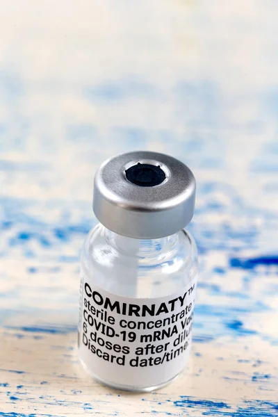 Doses Vaccine Blue Background — Foto de Stock