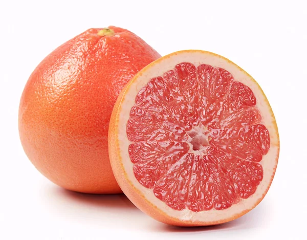 Helle Grapefruit isoliert auf weißem Hintergrund — Stockfoto