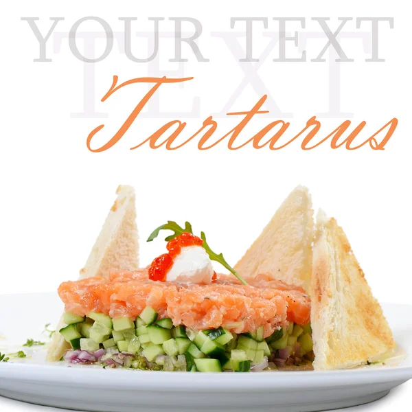 Tartar somon ve salatalık ile — Stok fotoğraf