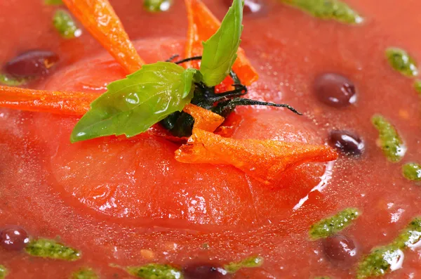 Soup from baked tomatoes with pesto — Stock Photo, Image