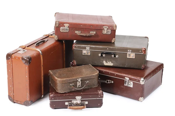 Vecchia valigia isolata su sfondo bianco — Foto Stock