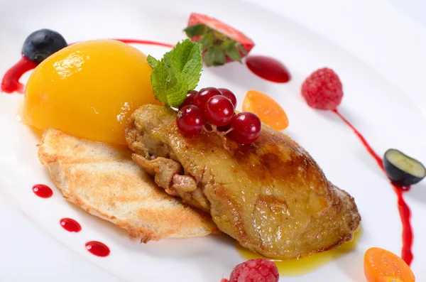 Foie gras s přípitkem a Meruňka — Stock fotografie