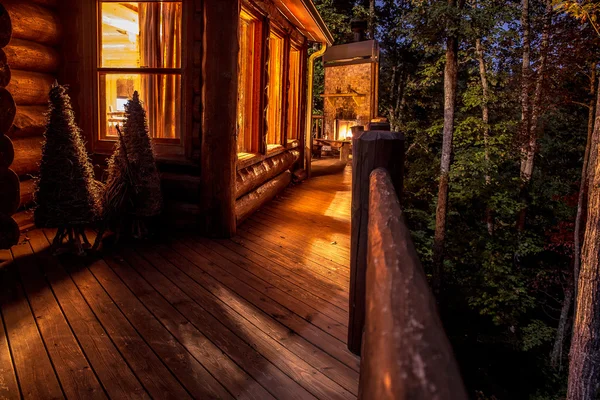Cabin at Night — Stock Photo, Image