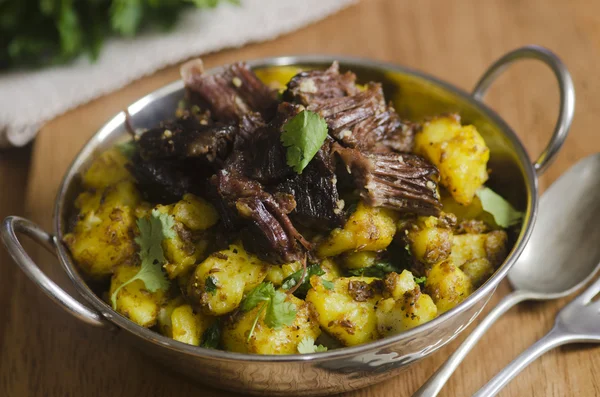 Beef With Spiced Potatoes — Stock Photo, Image