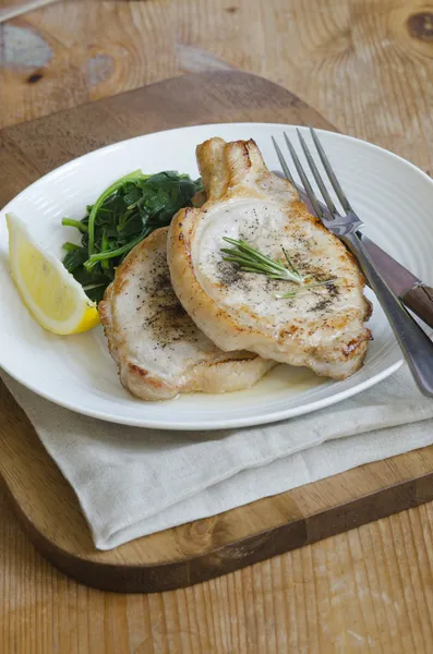 Chuletas de cerdo — Foto de Stock