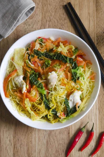 Singapore noodles — Stock Photo, Image