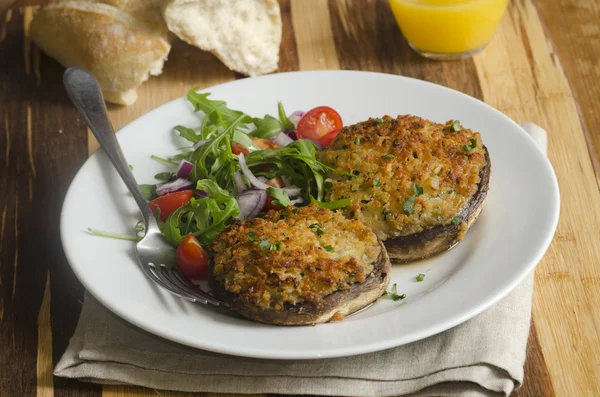 Peynirli mantar dolması