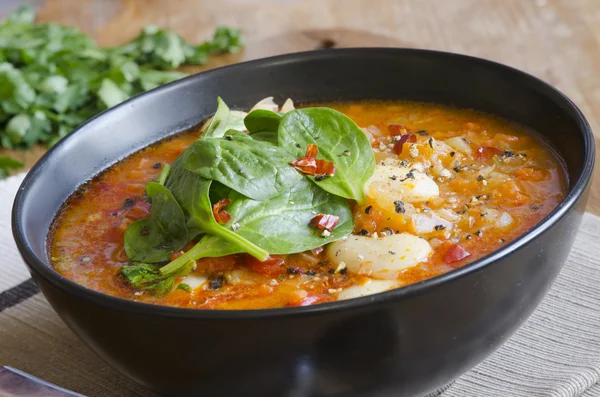 Butterbohnen- und Chorizo-Suppe — Stockfoto