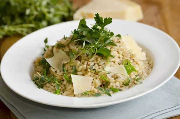 Herby risotto — Stock Photo, Image