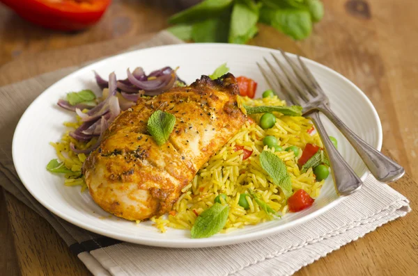 Chicken with rice — Stock Photo, Image