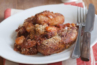 Chorizo ve fasulye