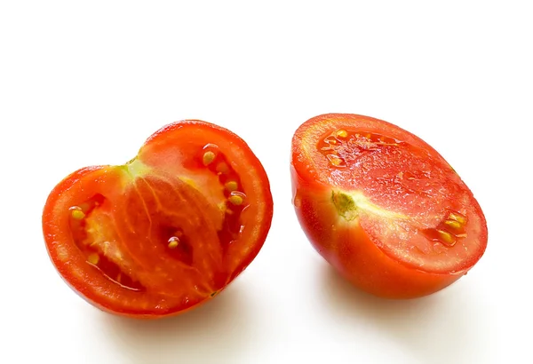 Corte de tomate em duas partes — Fotografia de Stock