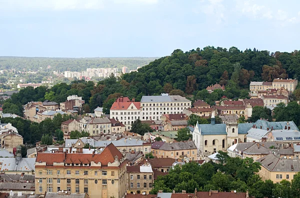 Krajobraz miasta Lwowa na Ukrainie — Zdjęcie stockowe