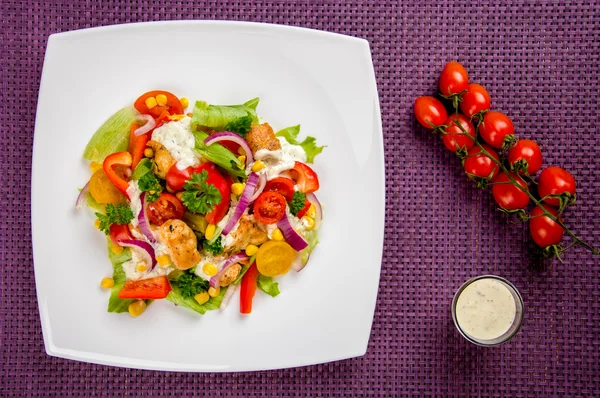 Chicken gyros salad — Stock Photo, Image