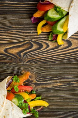 tavuk ve sebze kebabı