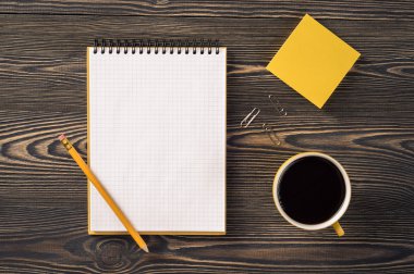 ofis masa üstü görünümü