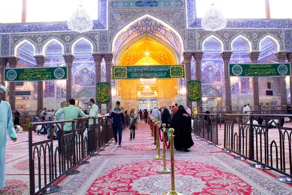 imam Hüseyin'in Kerbela Tapınak