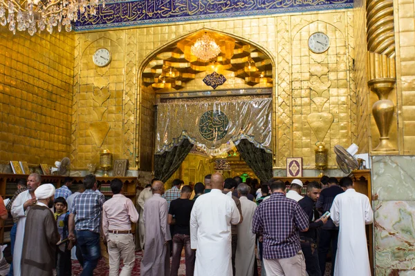 De graftombe van imam abbas — Stockfoto