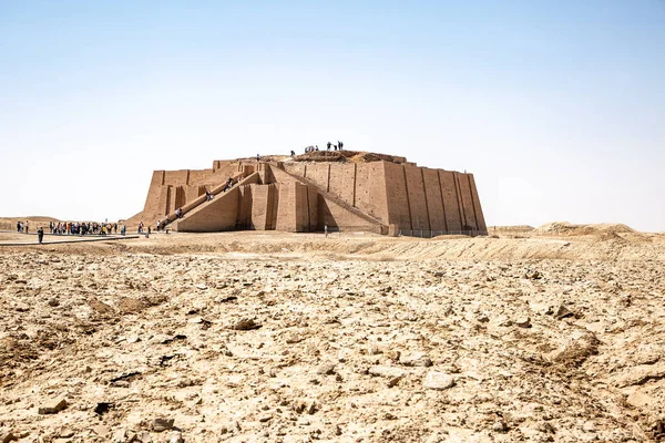 Obraz Ziggurat Jeden Najważniejszych Zabytków Iraku Sięga Okresu Sumeryjskiego Które — Zdjęcie stockowe