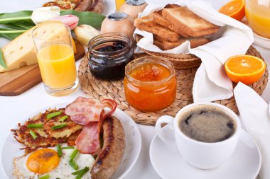 geleneksel manhattan brunch