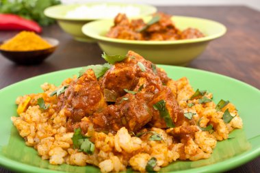 Tavuk? komutanlıklarıyla