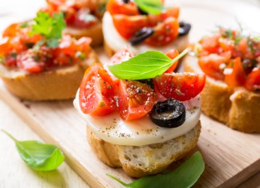 İtalyan meze bruschetta