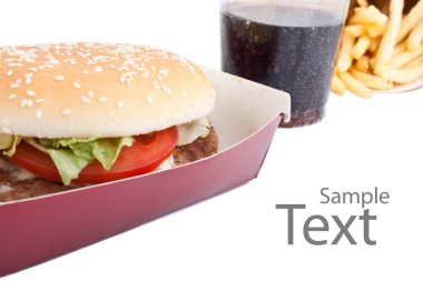 çizburger, kızarmış patates ve kola